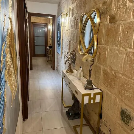 Σπίτι διακοπών Exquisite Within Walking Distance Of The Heart Βαλέτα