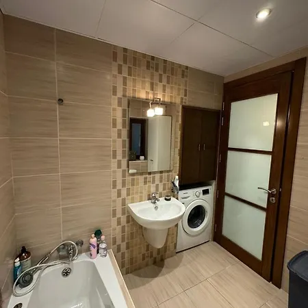 Vakantiehuis Exquisite Within Walking Distance Of The Heart